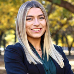 Meet your Posher, Lizzie